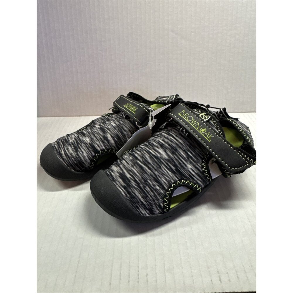 NWT Boys size 10 Brown Oak water shoe Blk White Neon Adjustable straps Summer